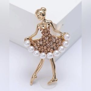 Ballerina Brooch (Tan)